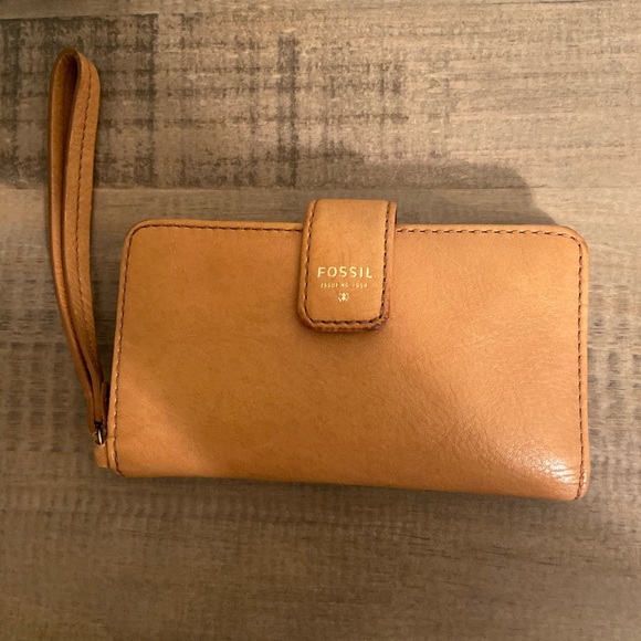 Fossil Handbags - Fossil wallet Fossil Handbags - Fossil wallet